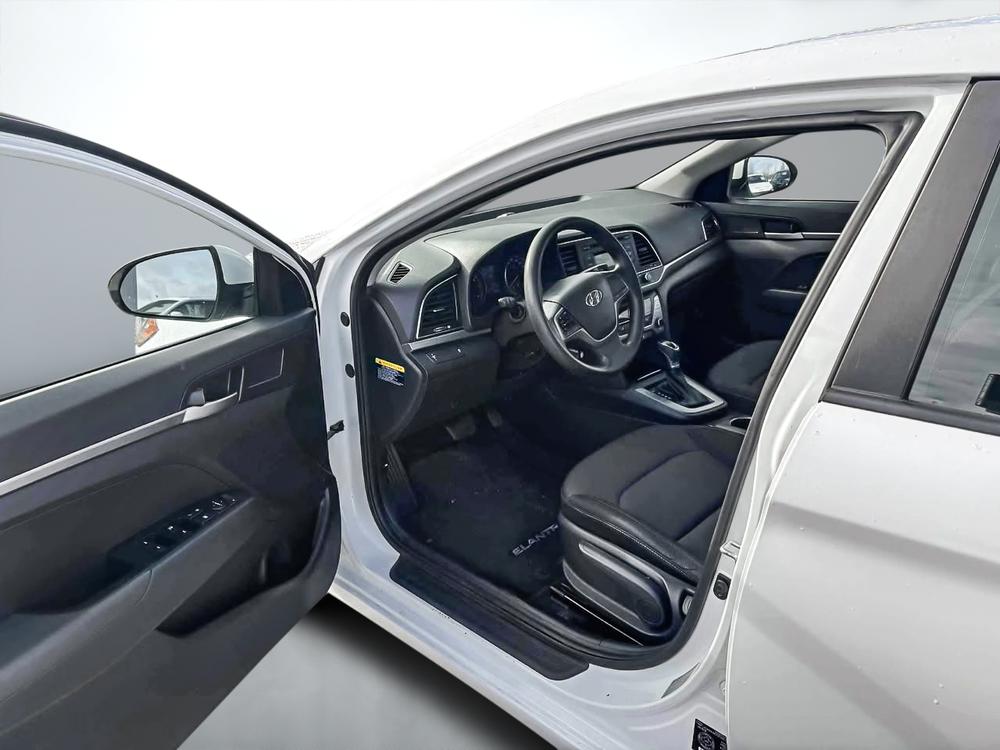 Hyundai Elantra GL 2018 d’occasion à vendre - 12