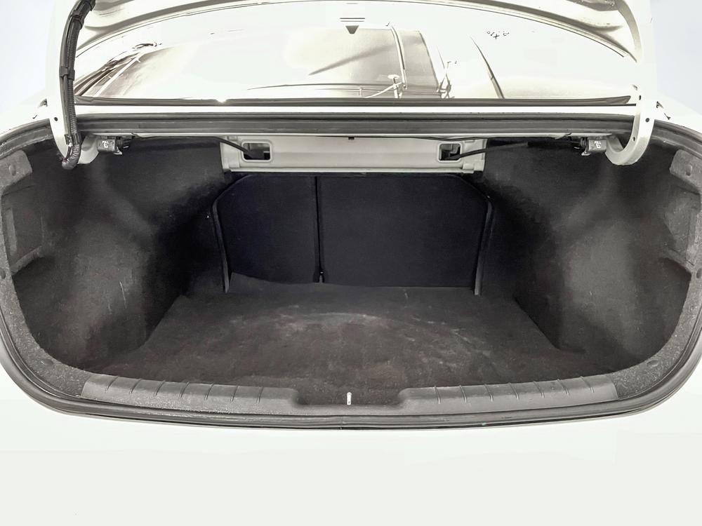 Hyundai Elantra Preferred 2020 d’occasion à vendre - 29