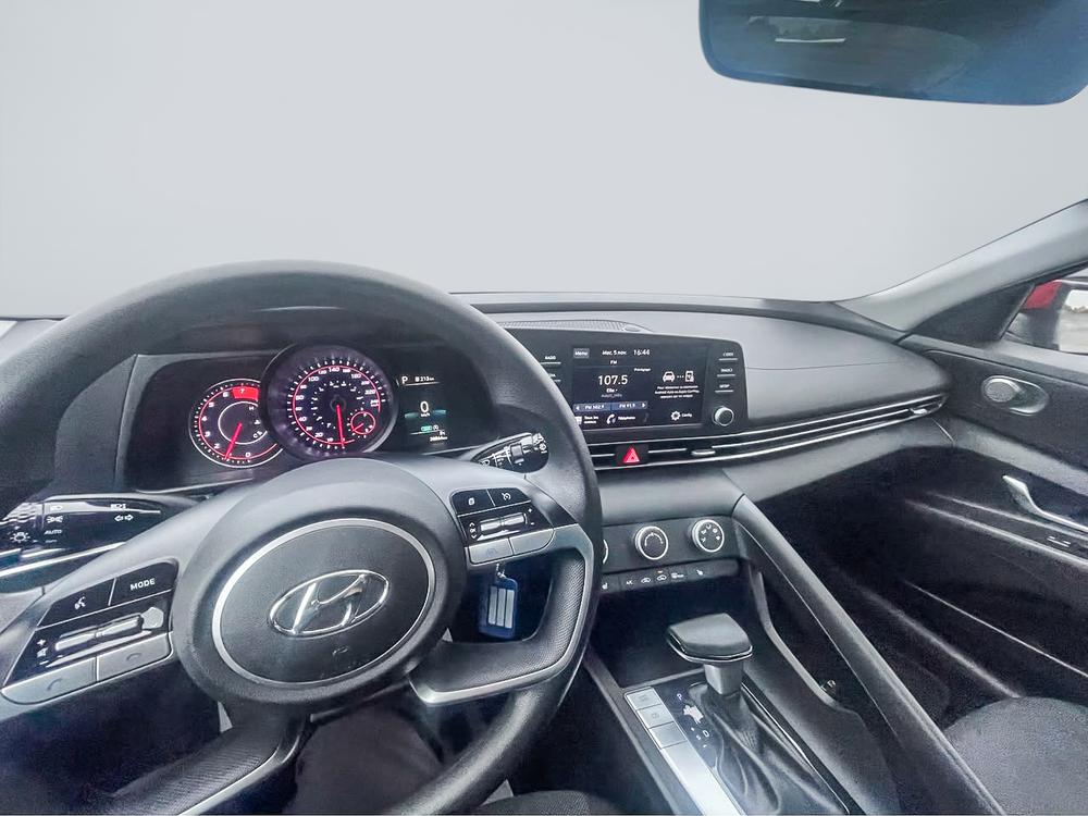 Hyundai Elantra ESSENTIAL 2022 d’occasion à vendre - 14