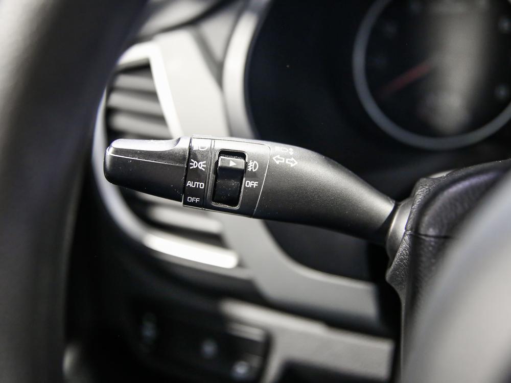 Kia Seltos 2023 Bleu usage à vendre Kia Seltos 2023 Bleu usage à vendre