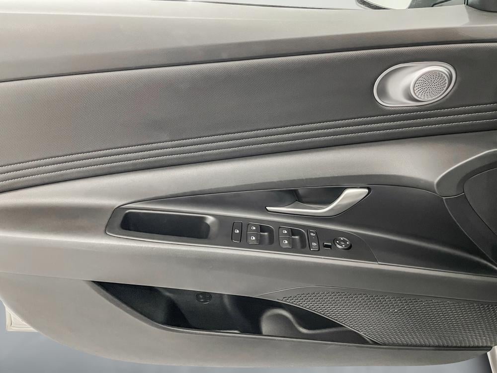 Hyundai Elantra Preferred Tech 2025 d’occasion à vendre - 12