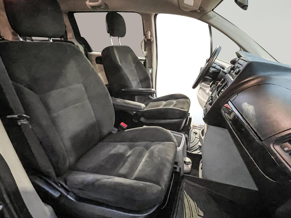 Dodge Grand Caravan SXT 2016 d’occasion à vendre - 23