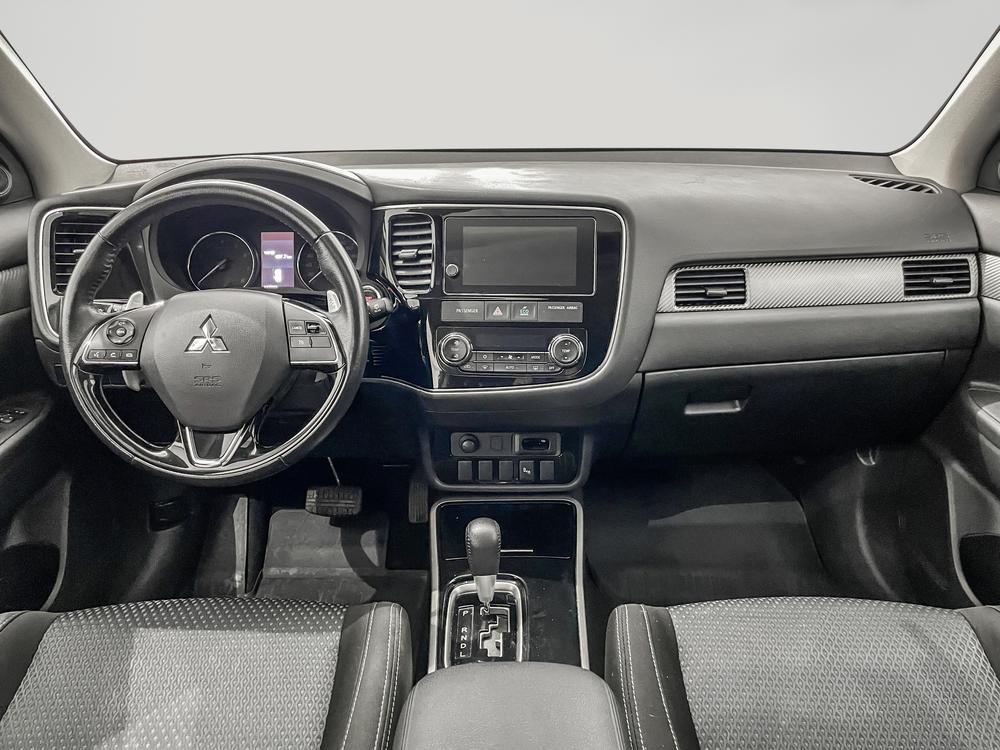 Mitsubishi Outlander SE AWD 7 passagers 2017 d’occasion à vendre - 9
