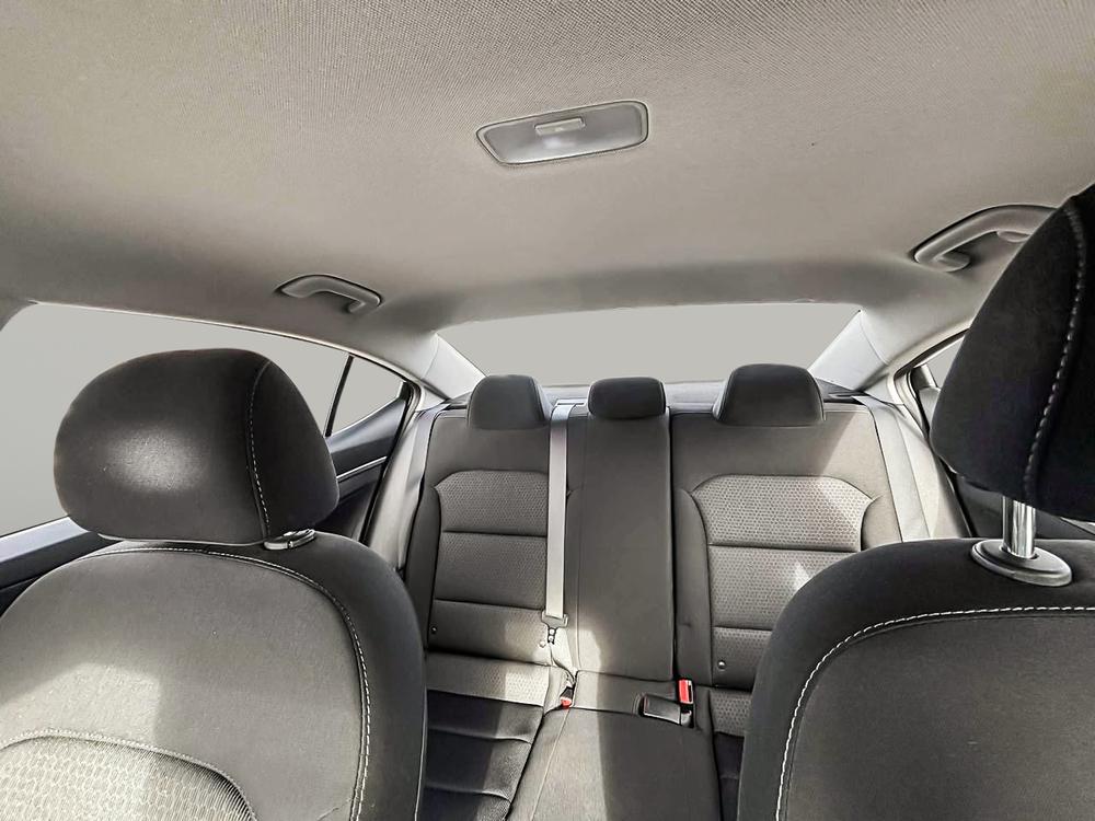 Hyundai Elantra GL 2018 d’occasion à vendre - 18