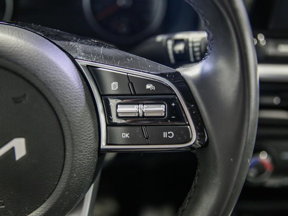 Kia Forte LX 2023 d’occasion à vendre - 21