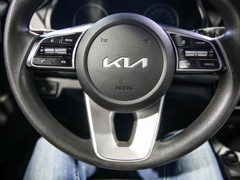 Kia Seltos 2023 Bleu usage à vendre Kia Seltos 2023 Bleu usage à vendre