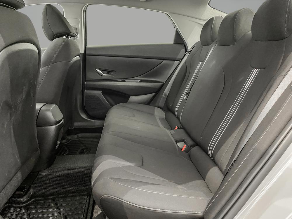 Hyundai Elantra Preferred Tech 2025 d’occasion à vendre - 31