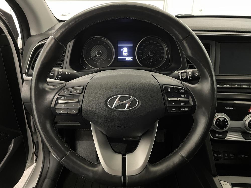 Hyundai Elantra Preferred 2019 d’occasion à vendre - 14