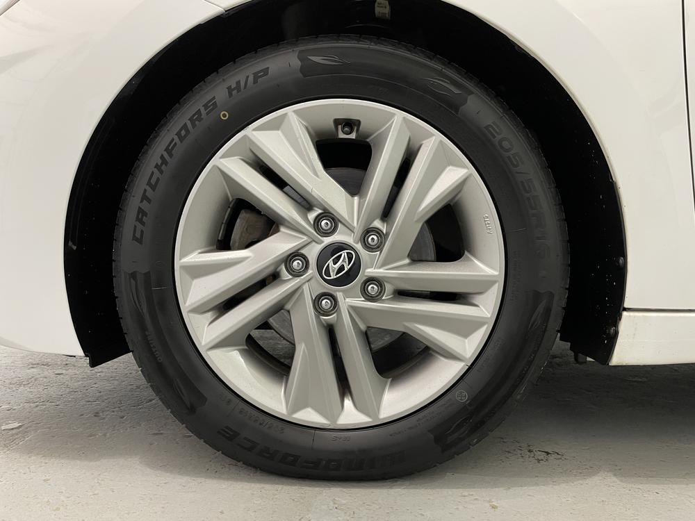 Hyundai Elantra Preferred 2019 d’occasion à vendre - 8