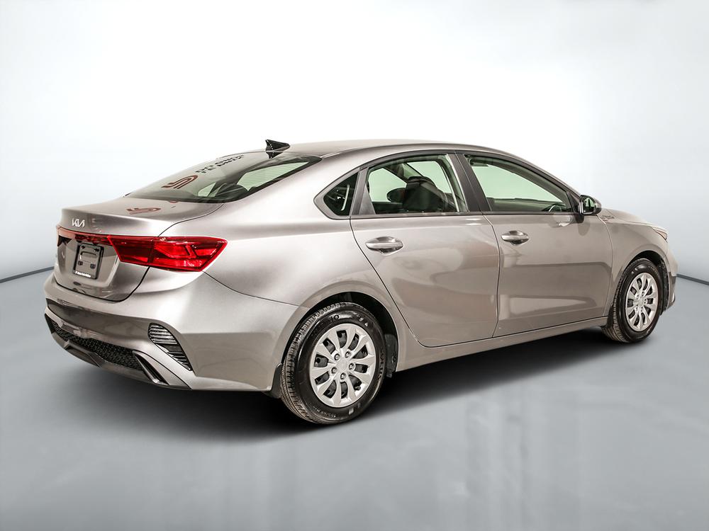 Kia Forte LX 2023 d’occasion à vendre - 3