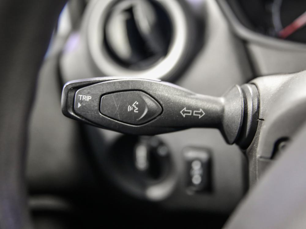 Ford Fiesta 2012 Blanc usage à vendre Ford Fiesta 2012 Blanc usage à vendre