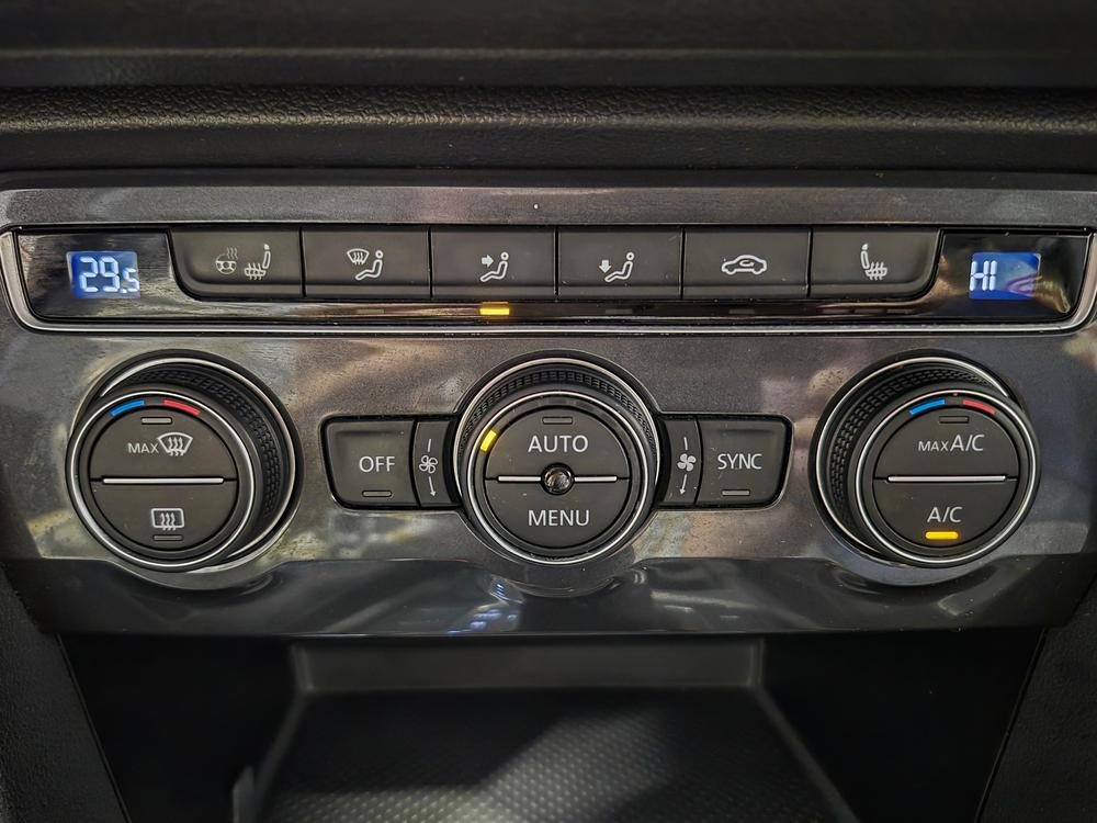 Volkswagen Tiguan HIGHLINE 4MOTION 2019 d’occasion à vendre - 31