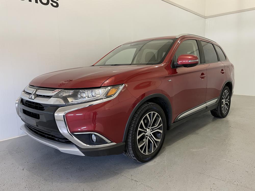 Mitsubishi Outlander SE AWD 7 passagers 2017 d’occasion à vendre - 3