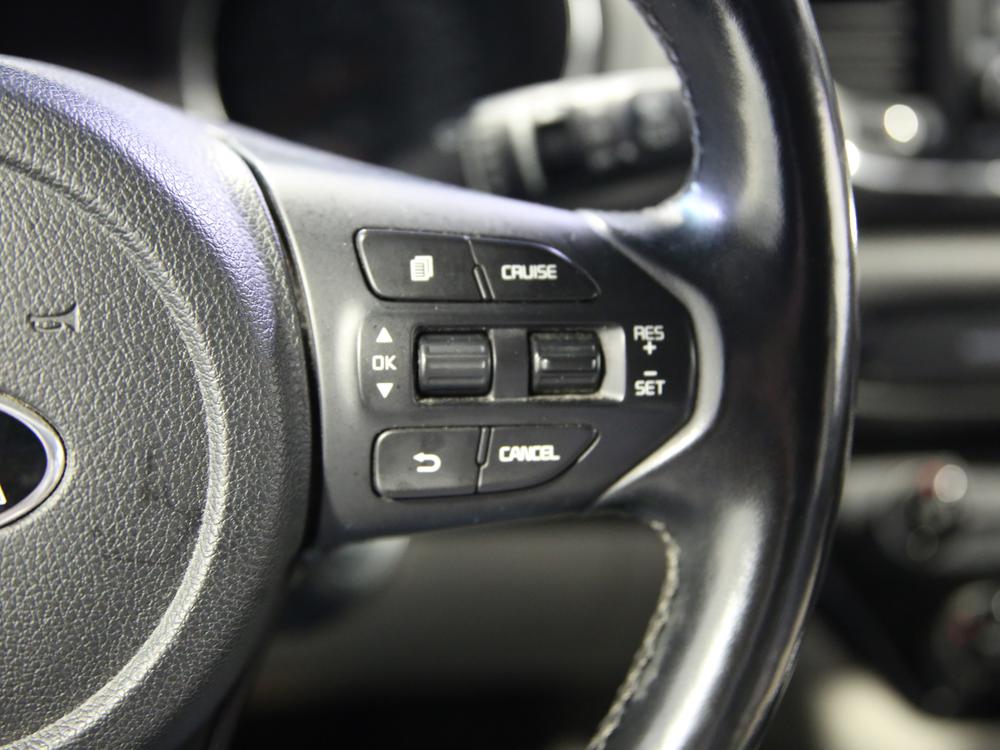 Kia Sedona LX 2019 d’occasion à vendre - 21