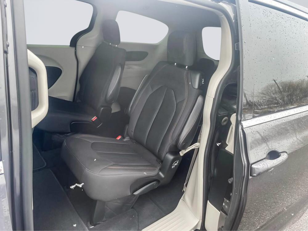 Chrysler Pacifica LX 2019 d’occasion à vendre - 9