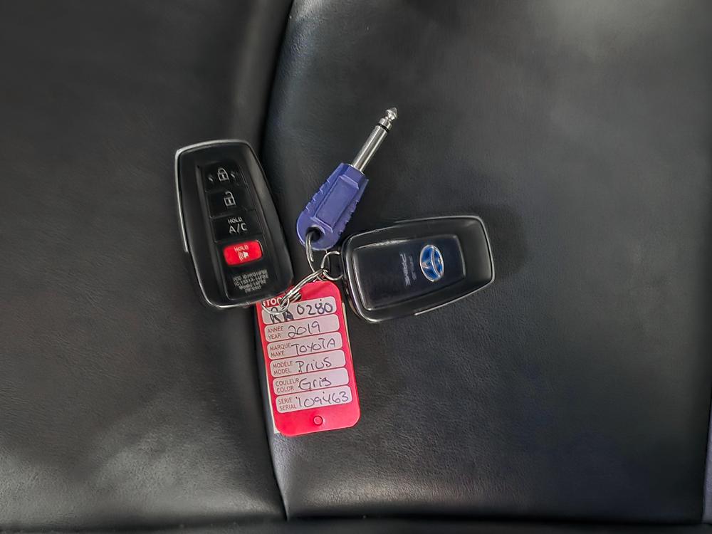 Toyota Prius Prime Prime  Upgrade 2019 d’occasion à vendre - 33