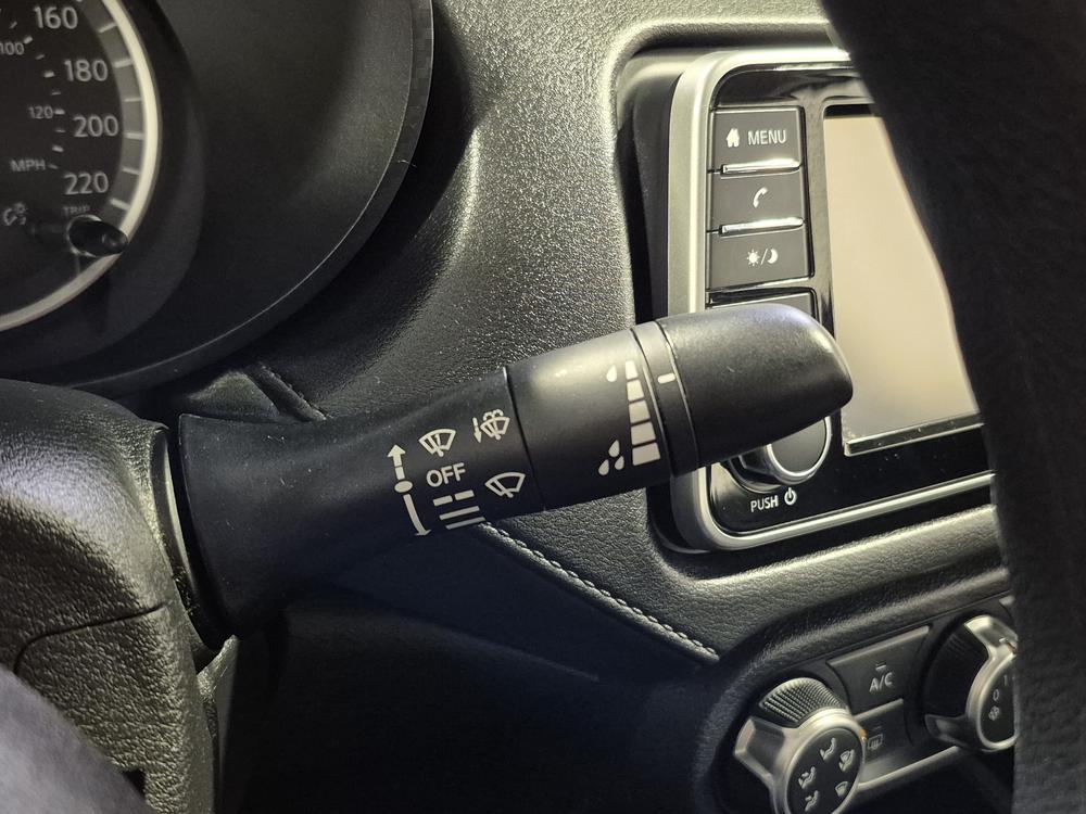 Nissan Versa S 2021 d’occasion à vendre - 22