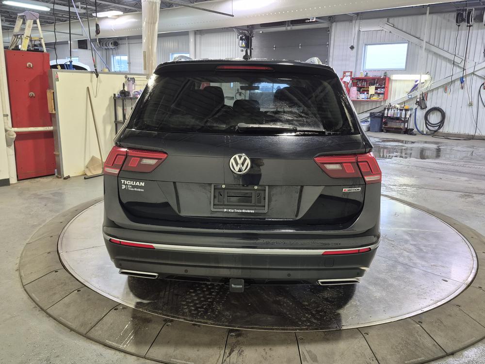 Volkswagen Tiguan HIGHLINE 4MOTION 2019 d’occasion à vendre - 4