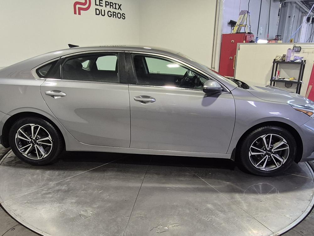 Kia Forte GT-LINE 2022 d’occasion à vendre - 2