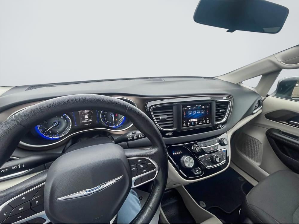 Chrysler Pacifica LX 2019 d’occasion à vendre - 12
