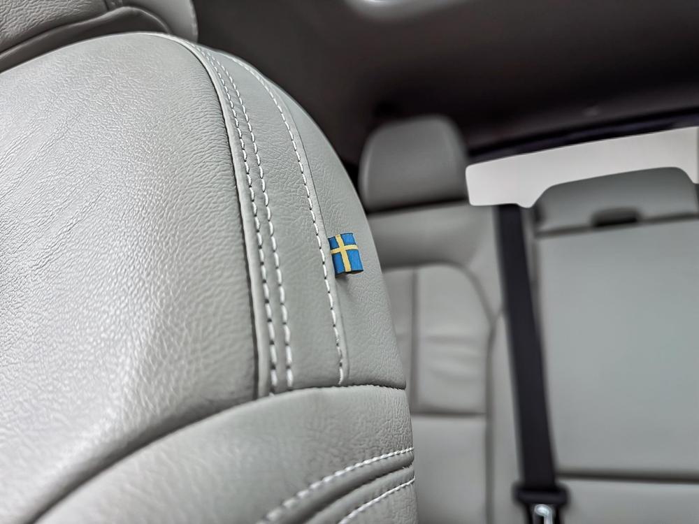 Volvo XC40 B5 PLUS AWD 2023 d’occasion à vendre - 19