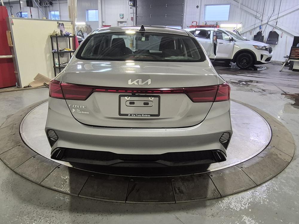 Kia Forte GT-LINE 2022 d’occasion à vendre - 4