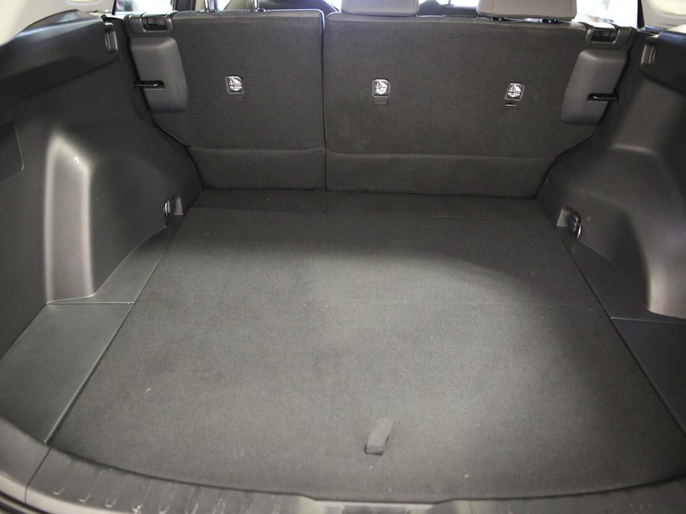 Toyota RAV4 LE 2023 d’occasion à vendre - 33