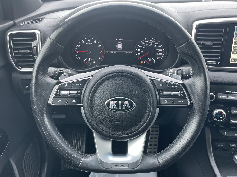 Kia Sportage 2022 Rouge usage à vendre Kia Sportage 2022 Rouge usage à vendre