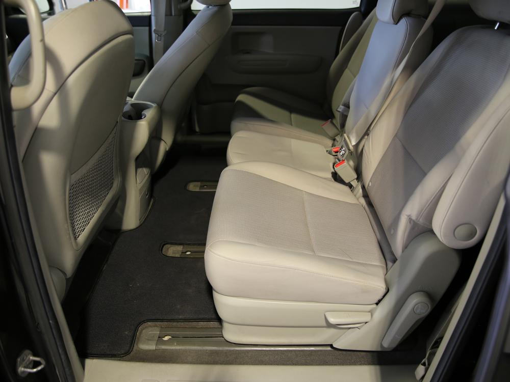 Kia Sedona LX 2019 d’occasion à vendre - 31