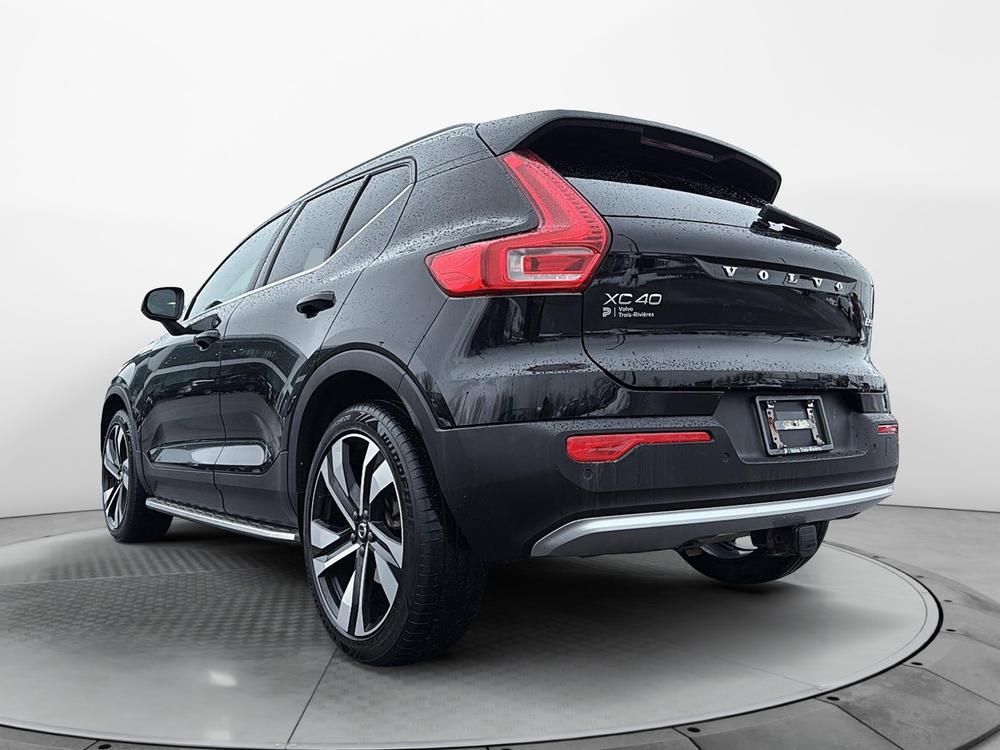 Volvo XC40 B5 PLUS AWD 2023 d’occasion à vendre - 8