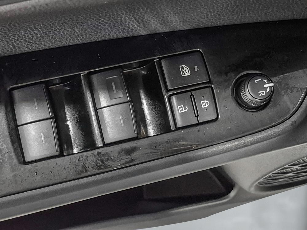 Toyota Prius Prime Prime  Upgrade 2019 d’occasion à vendre - 17