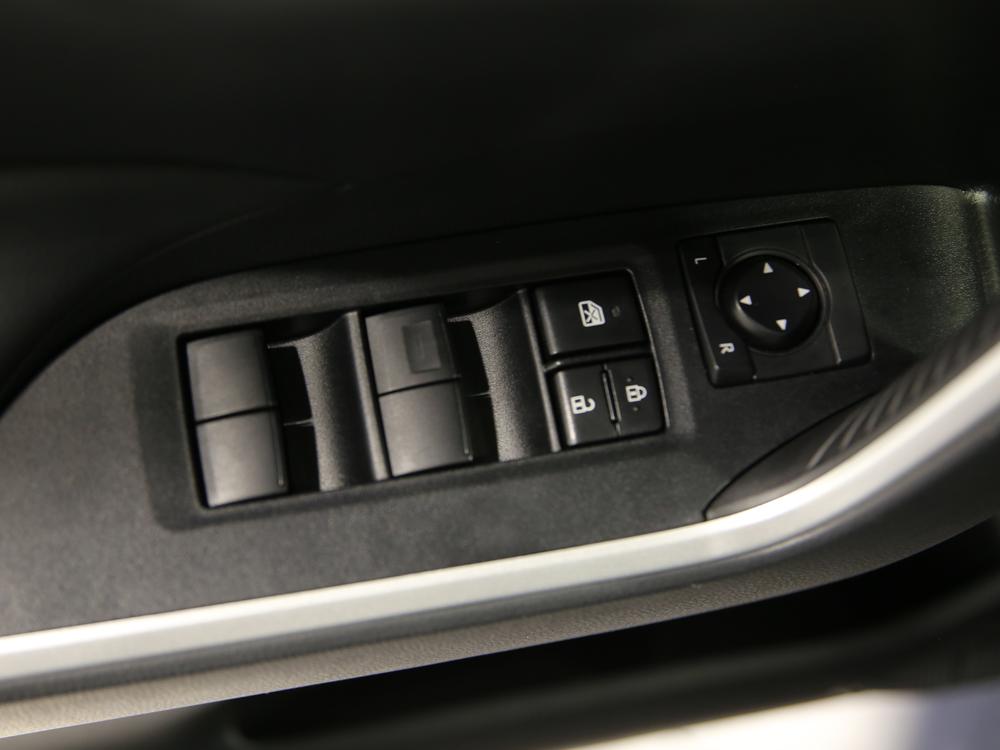 Toyota RAV4 LE 2023 d’occasion à vendre - 14