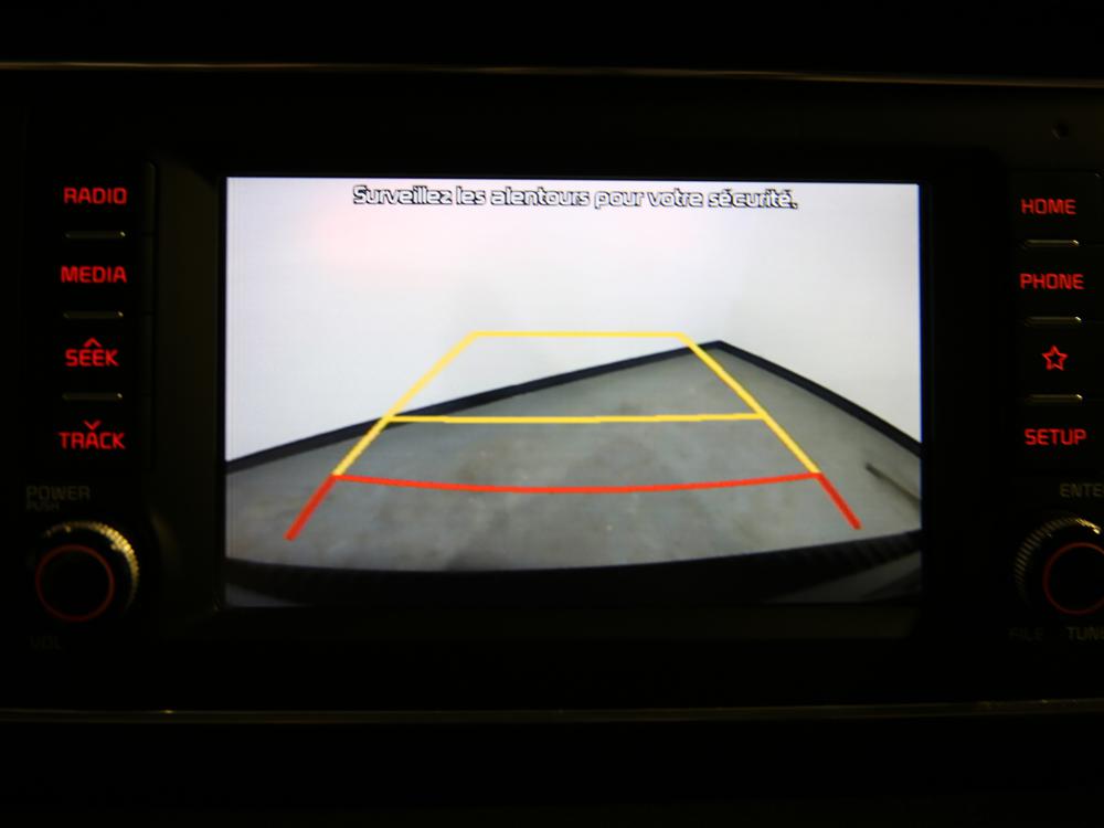 Kia Sedona LX 2019 d’occasion à vendre - 27