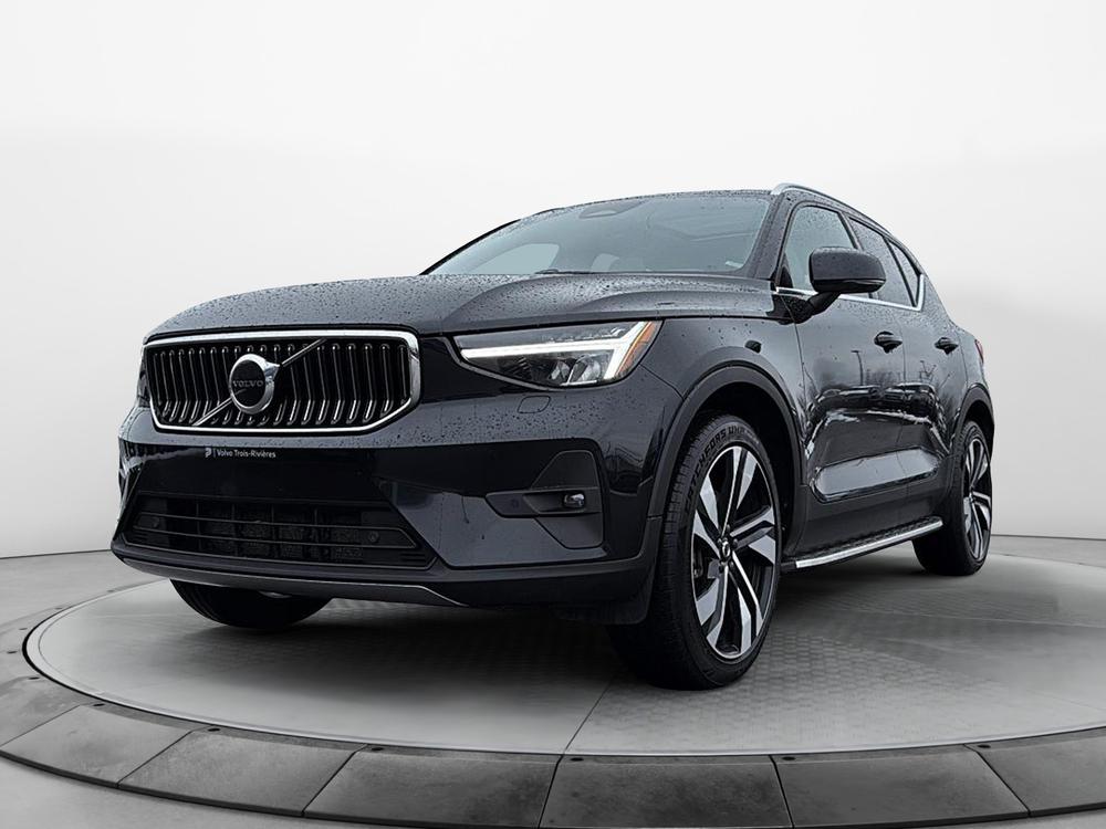 Volvo XC40 B5 PLUS AWD 2023 d’occasion à vendre - 3