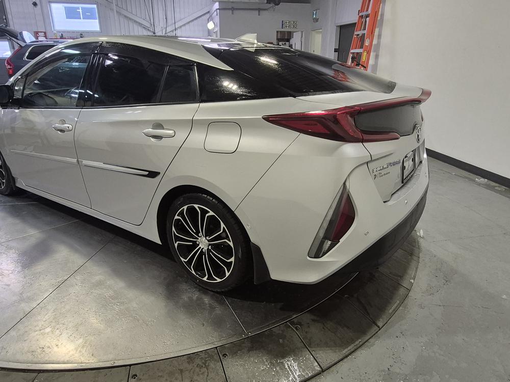 Toyota Prius Prime 2019 Gris usage à vendre Toyota Prius Prime 2019 Gris usage à vendre
