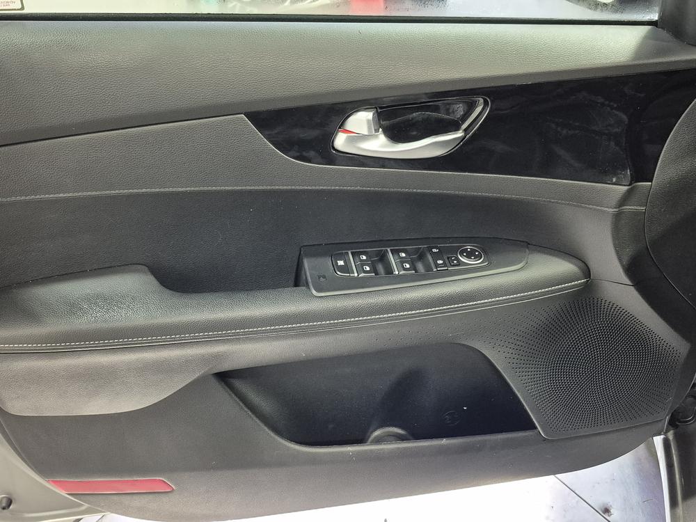 Kia Forte GT-LINE 2022 d’occasion à vendre - 13