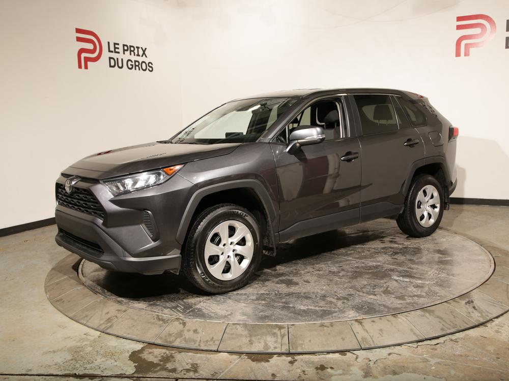 Toyota RAV4 LE 2023 d’occasion à vendre - 8