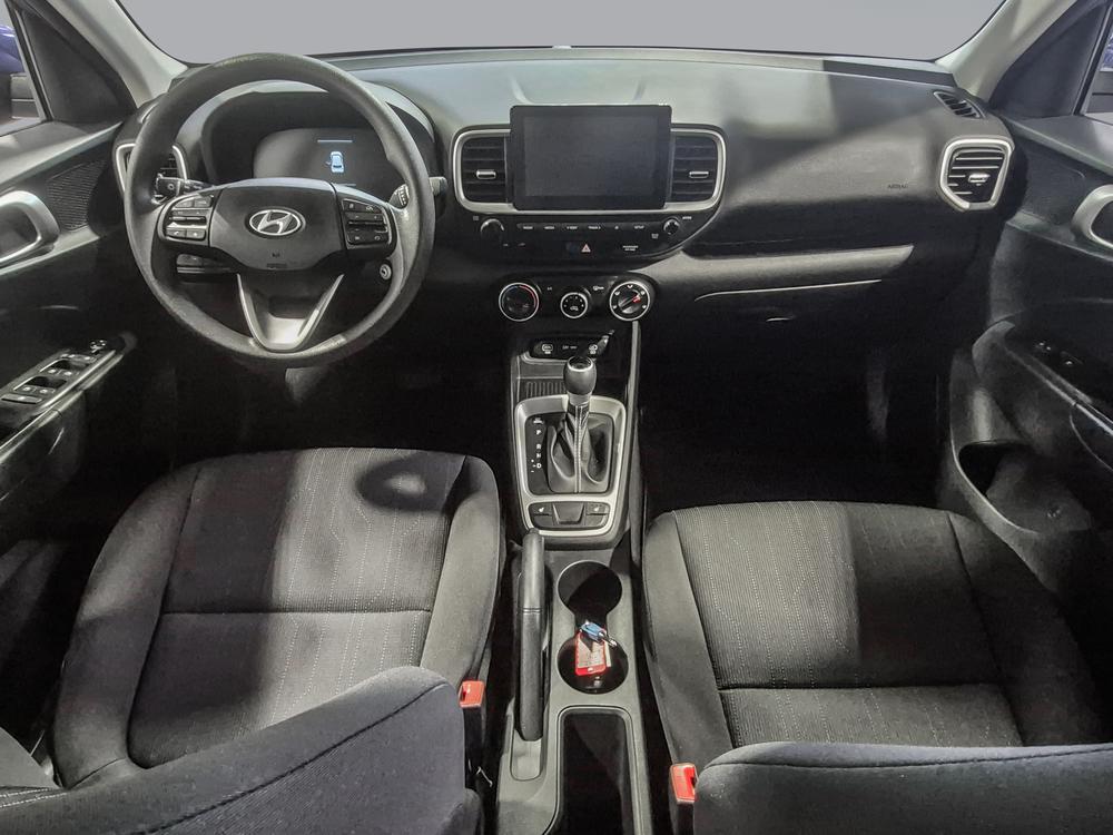 Hyundai Venue ESSENTIAL 2023 d’occasion à vendre - 26