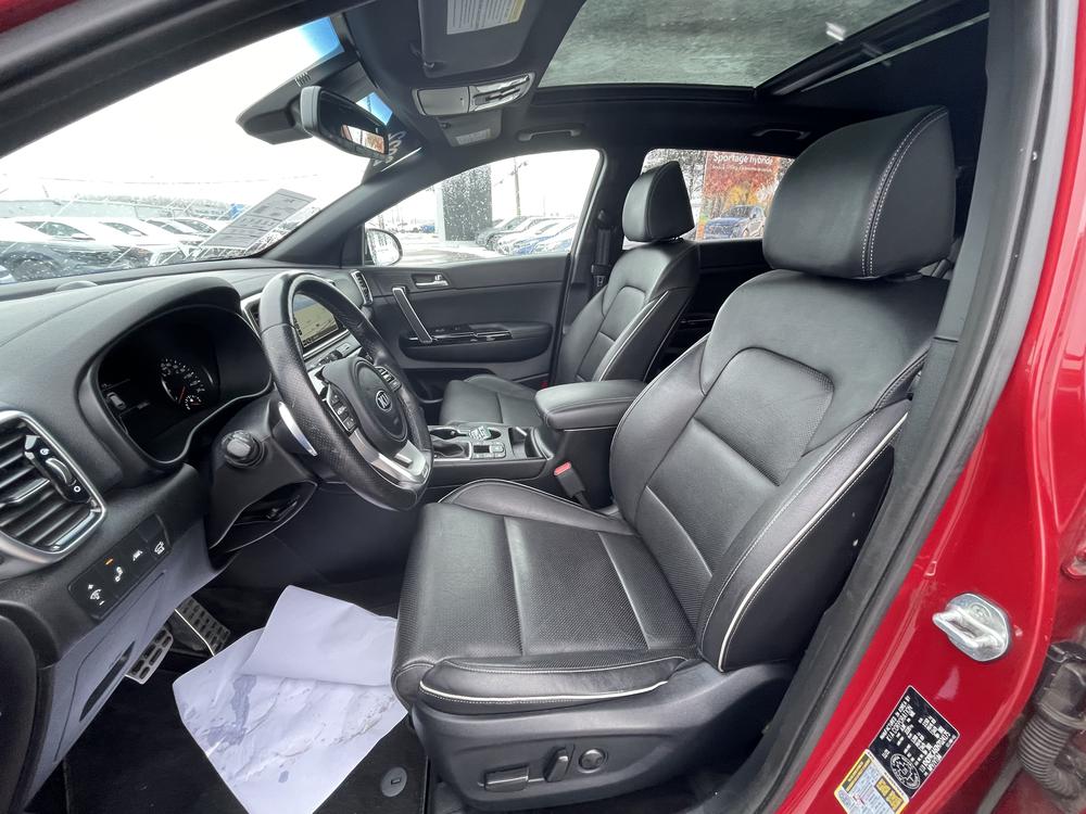 Kia Sportage 2022 Rouge usage à vendre Kia Sportage 2022 Rouge usage à vendre