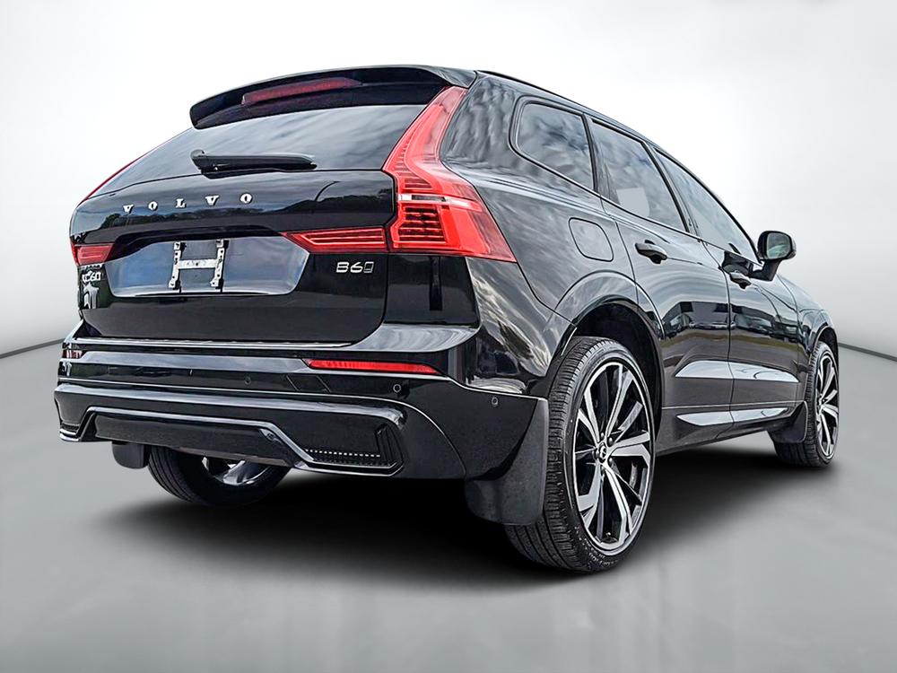 Volvo XC60 B6 R-DESIGN AWD 2022 d’occasion à vendre - 6