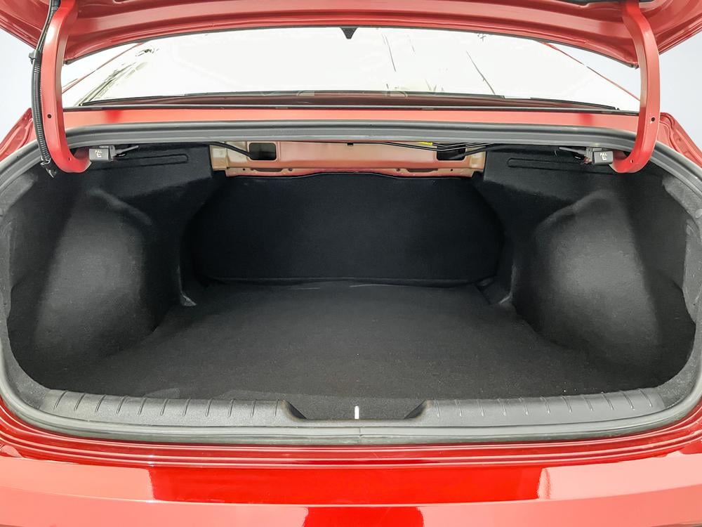 Hyundai Elantra Preferred Tech 2025 d’occasion à vendre - 32