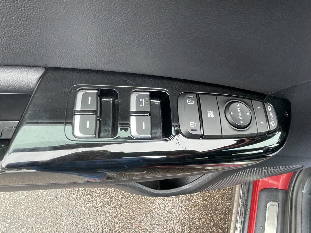 Kia Sportage 2022 Rouge usage à vendre Kia Sportage 2022 Rouge usage à vendre