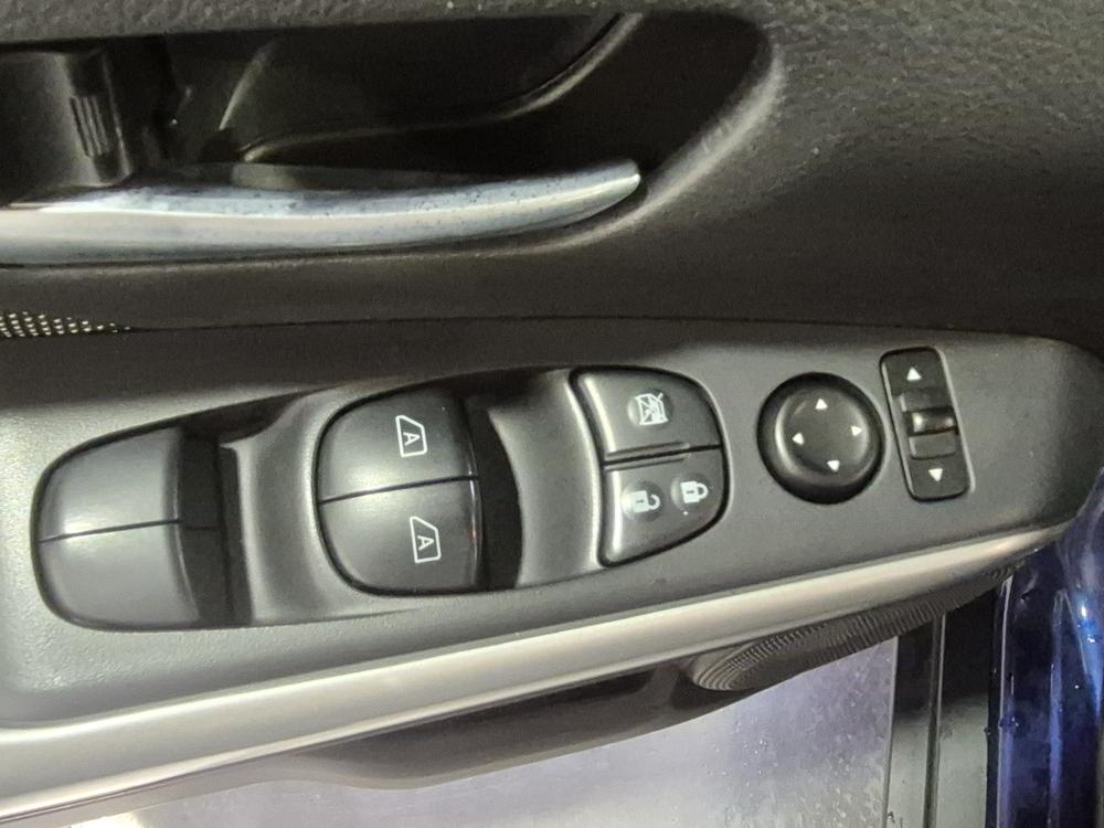 Nissan Kicks SV 2020 d’occasion à vendre - 14