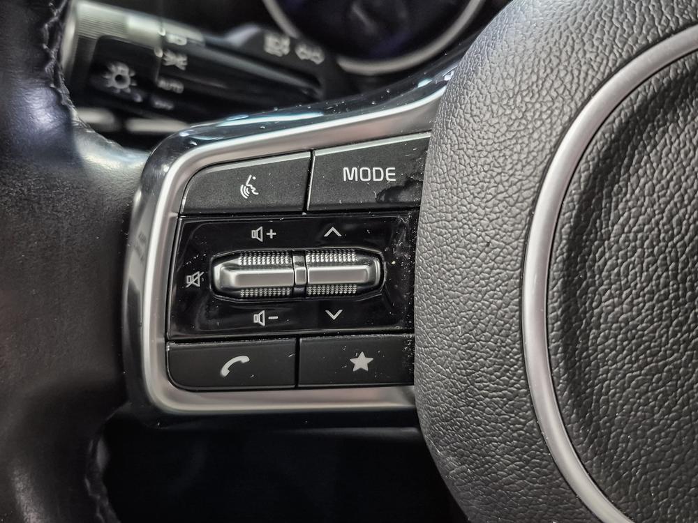 Kia Carnival LX+ 2023 d’occasion à vendre - 23