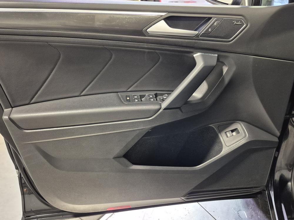 Volkswagen Tiguan HIGHLINE 4MOTION 2019 d’occasion à vendre - 14