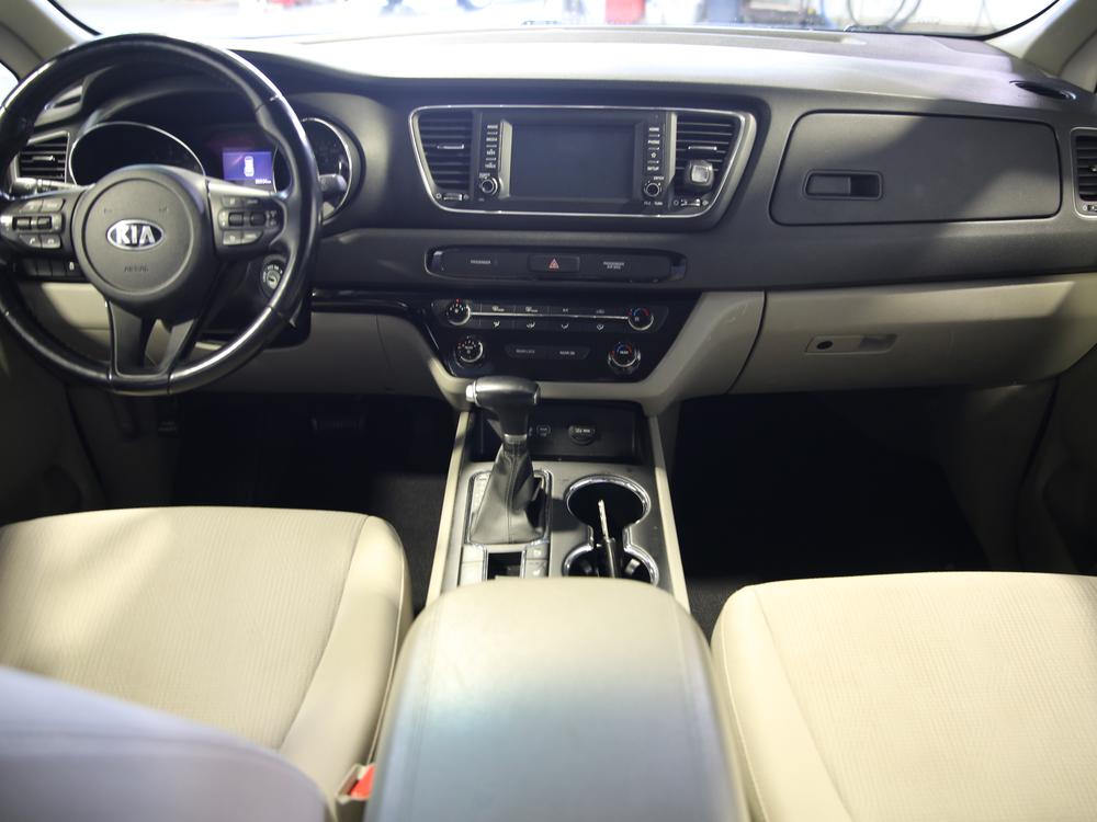 Kia Sedona LX 2019 d’occasion à vendre - 29