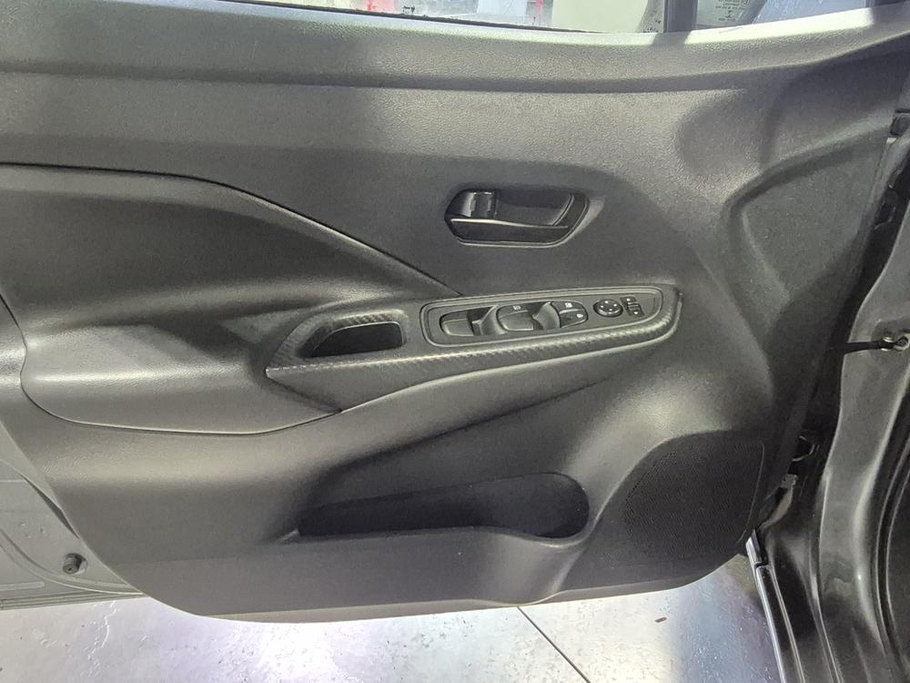 Nissan Versa S 2021 d’occasion à vendre - 13