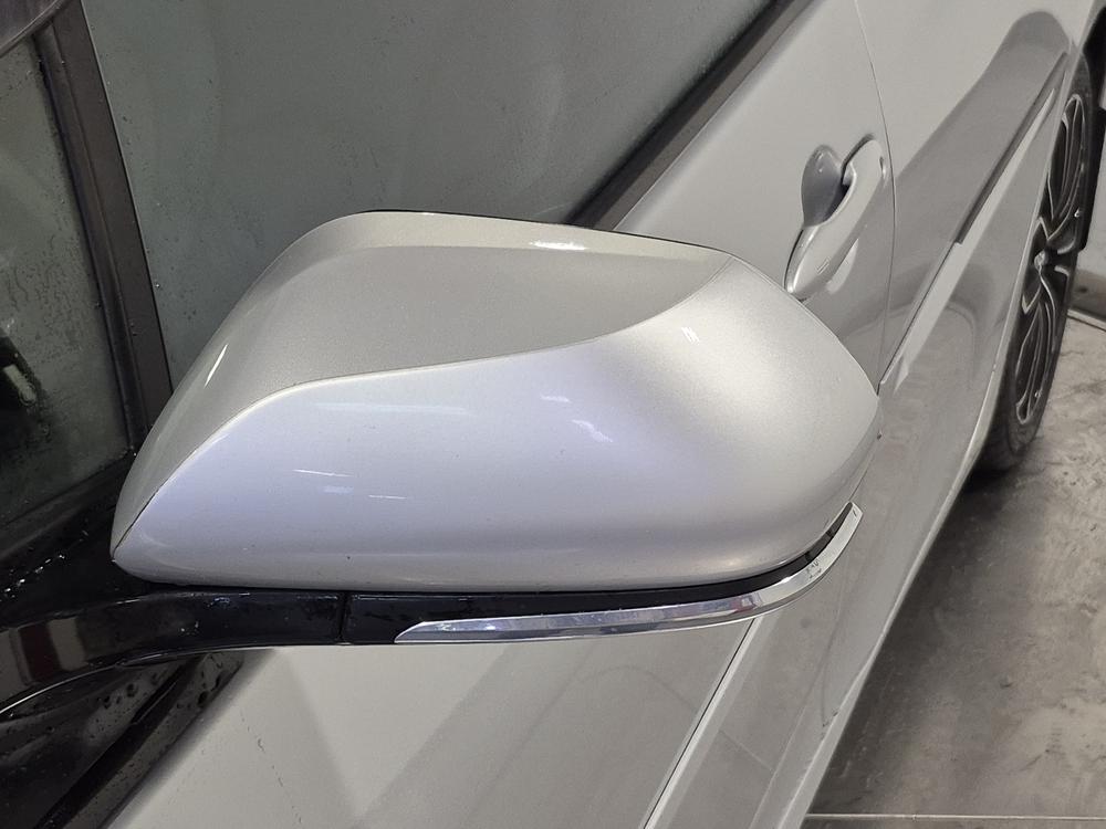 Toyota Prius Prime 2019 Gris usage à vendre Toyota Prius Prime 2019 Gris usage à vendre