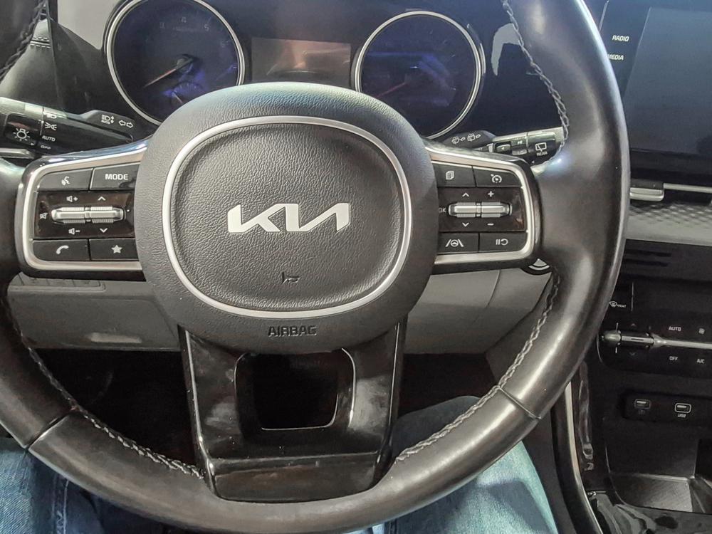 Kia Carnival LX+ 2023 d’occasion à vendre - 18
