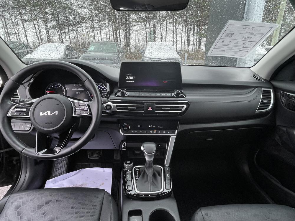Kia Seltos EX PREMIUM 2022 d’occasion à vendre - 19